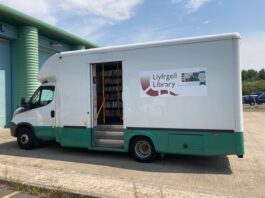 Customers delighted as Pembrokeshire’s Mobile Library returns to full service